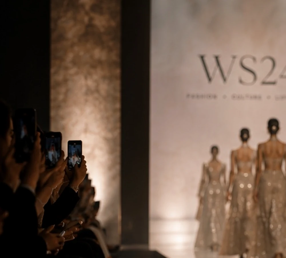 Visual concept of guests at a WS24 presentation